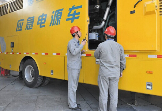 将乐如何清理被灰尘覆盖的机油散热器？